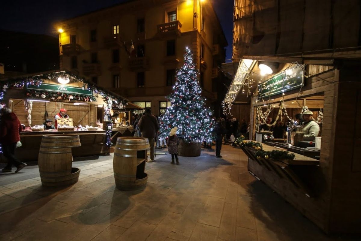 Stop agli alberi ingombranti: scopri la soluzione facile e veloce per il tuo Natale
